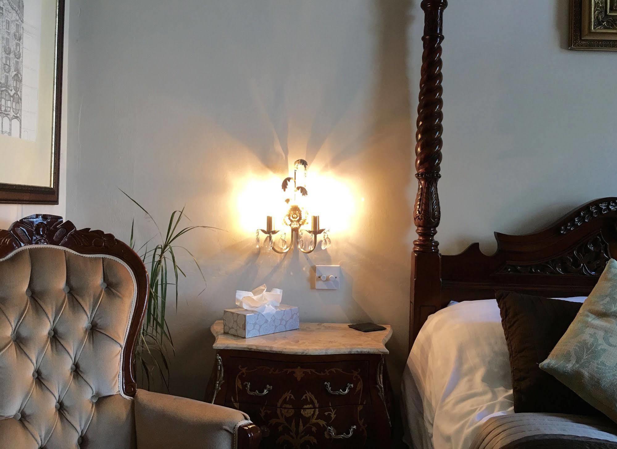 The Alamo Guest House Глазго Экстерьер фото